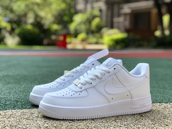 AF1 퓨어화이트 로우탑 나이키 에어포스1 에어포스원 AF1 퓨어화이트 남녀 캐주얼 미드하이탑 스케이트보드 슈즈 315123-111