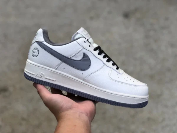 af1 라이스 화이트 그레이 로우 나이키 나이키 AIR FORCE 1 '07 남성 에어포스원 운동화가을 신작 ch1806-006