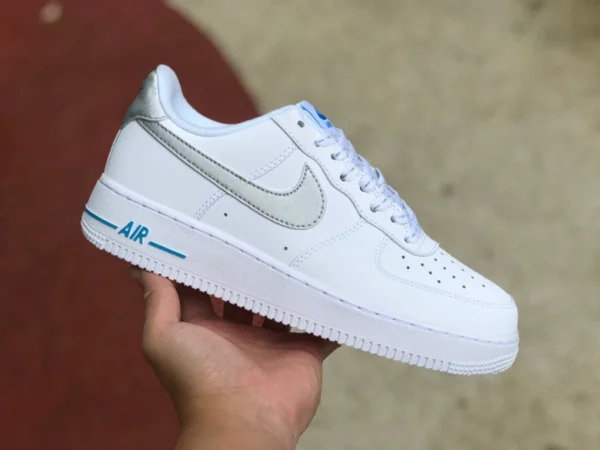 AF1 화이트 앤 블루 로우 나이키 에어포스 1 '07 화이트 앤 블루 로우탑 캐주얼 스니커즈 DR0142-100