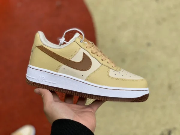 AF1 밀 옐로우 로 Nike Air Force 1 Low AF1 에어포스 No. 1 밀 스니커 DQ7660-200