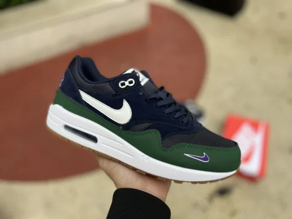 Max1 87 파란색과 녹색 Nike Air Max 1 87 QS Gorge Green 파란색과 녹색 운동화 DV3887-400