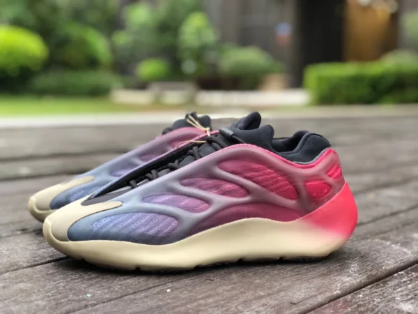 코코넛 700v3 블루 및 핑크 그라데이션 Adidas Yeezy 700 V3 Coconut 700 블루 및 핑크 그라데이션 네온 운동화 GW1814