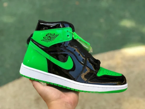 aj1 블랙 및 그린 페이턴트 가죽 하이탑 AirJordan 1 Pine Green AJ1 블랙 및 그린 페이턴트 가죽 575441 555088-030