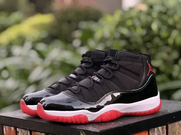 aj11 블랙앤레드 하이탑 여성모델 실물사진 AirJordan 11 Bred AJ11 하이탑 블랙앤레드 378038 378037-061