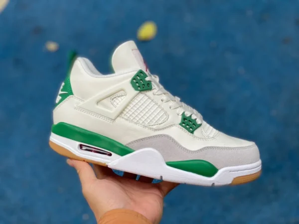 aj4sb 조인트 흰색과 녹색 첫 번째 레이어 가죽 Nike SB x Air Jordan 4 AJ4 Pine Green 흰색 녹색 청록색 SB 조인트 DR5415-103