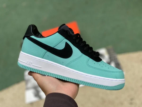 에어포스 리버스 티파니 조인트 s2 퓨어 오리지널 TIFFANY & CO./Tiffany x Nike Air Force 1 Low 11837" 티파니 조인트 그린 블랙 dz1382-002