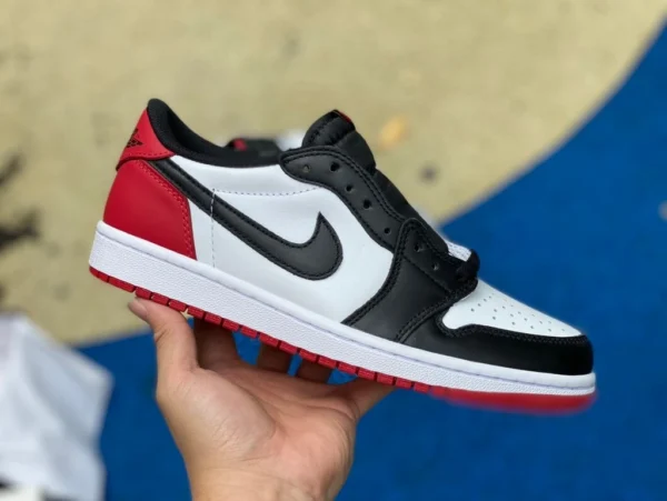 aj1 black toe low 에어 조던 1 로우 OG 블랙 토 2023 버전 CZ0790-106의 가장 가성비 좋은 버전