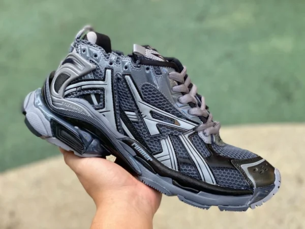 Balenciaga 7.0 블랙 그레이 M 퓨어 오리지널 Balenciaga Runner Grafhti 메쉬 레이스 로우탑 스포츠 및 레저