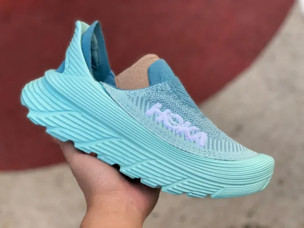 HOKA 원슬립 티파니 HOKA ONE ONE 리스토어 TC 편안하고 활용도가 높은 로우탑 런닝화