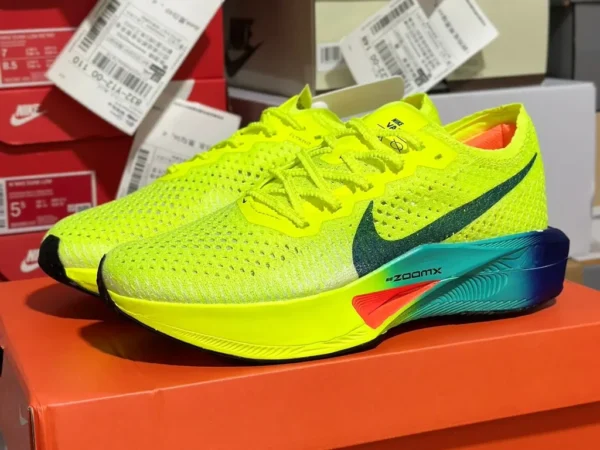 NIKE Zoomx Vaporfly Next%3 마라톤 DV4129-700